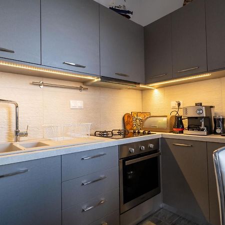 Seaside Flat With Hydromassage Apartment Mochlos Exterior photo