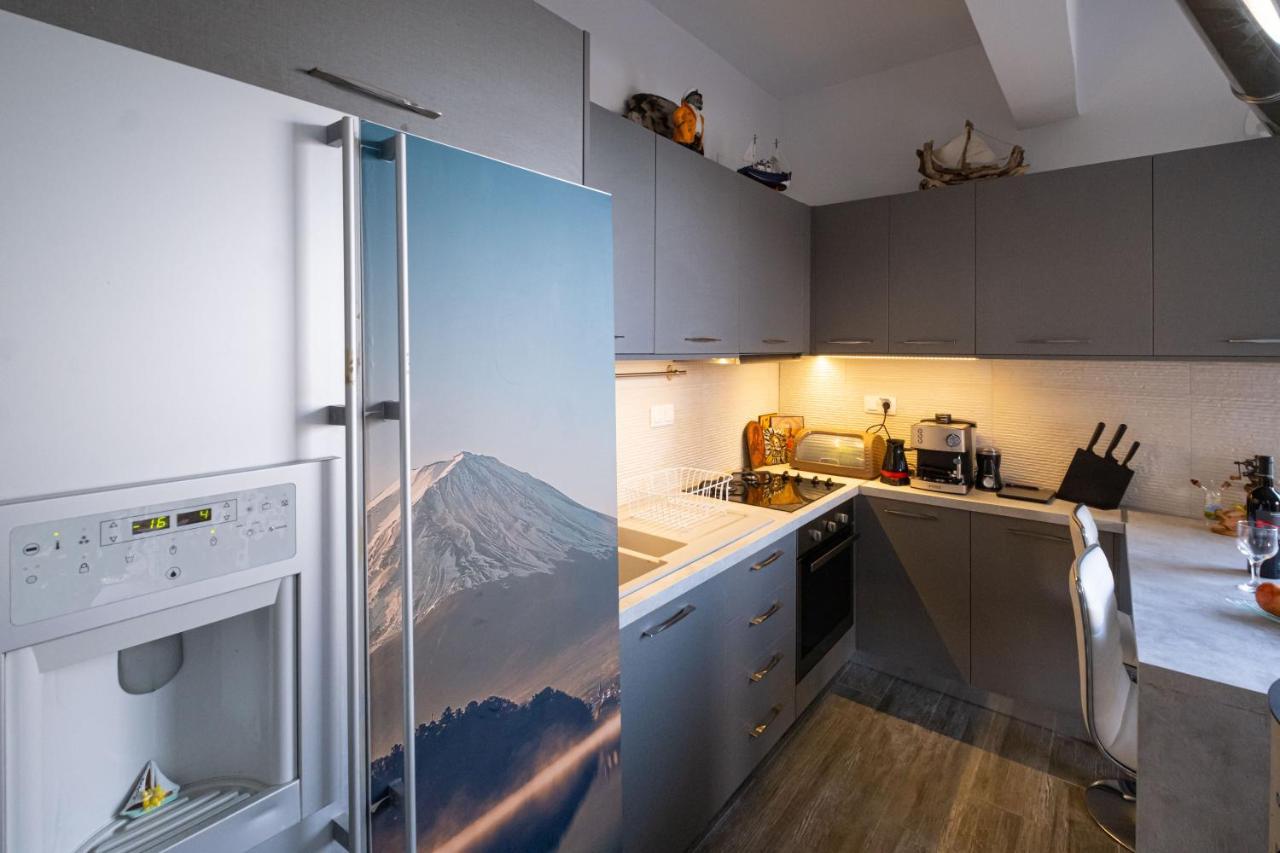 Seaside Flat With Hydromassage Apartment Mochlos Exterior photo